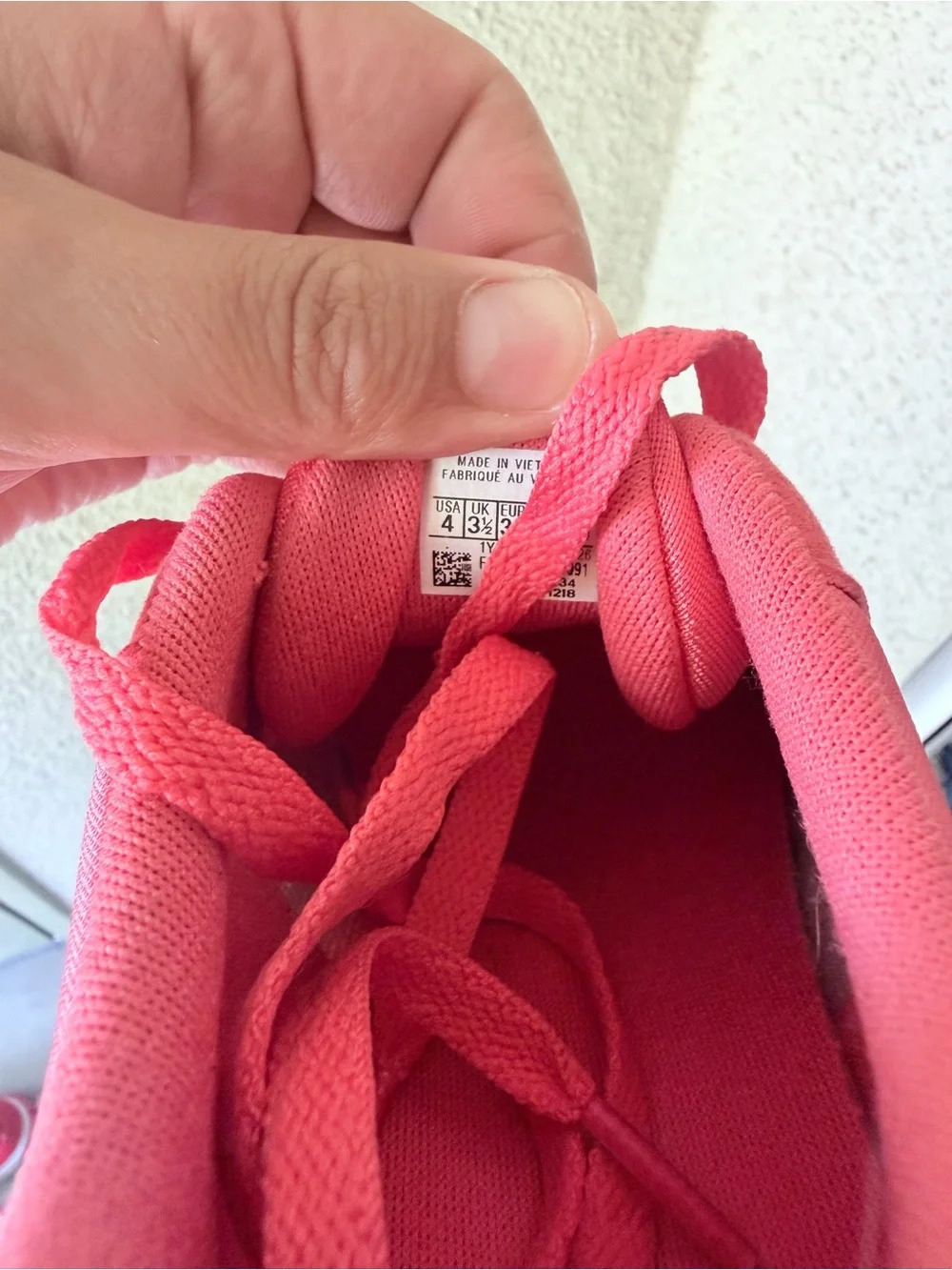 Reebok Kids Coral Pink Low-Top Sneakers with White Accents - Picture 5 of 9